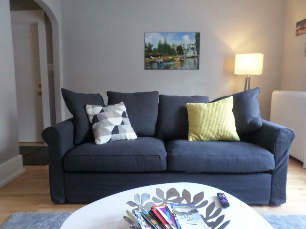 Apartament Beautiful, Clean, Quiet 2 Br-In Downtown Ottawa. Parking, Wifi And Netflix Included Zewnętrze zdjęcie