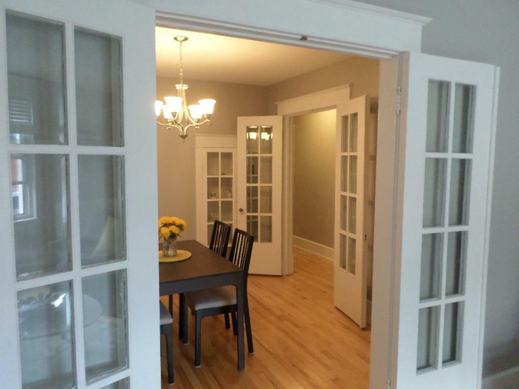 Apartament Beautiful, Clean, Quiet 2 Br-In Downtown Ottawa. Parking, Wifi And Netflix Included Zewnętrze zdjęcie